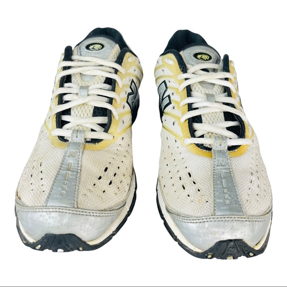 New Balance 8507 White Black Zip Running Shoes 9.5 - Picture 3 of 12